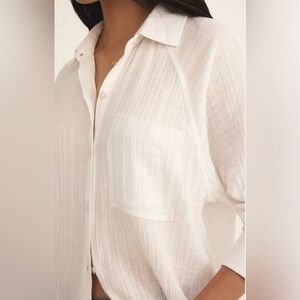 Z SUPPLY PERFECT AIRY GAUZE BUTTON UP in Pink size xs/s